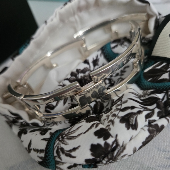 Gucci Silver Bracelet w/ Pouch & Box 925 SIlver - Picture 3 of 4